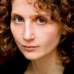 艾米·萊維 飾演 Tour Guide