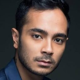 馬提諾·里歐 - Hamka & Siti Raham Vol. 2演員 飾演Amir