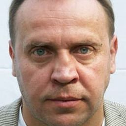 Wojciech Namiotko - 幻影演員 飾演Neighbor