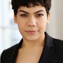 La Daniella - 詩情Rap意演員 飾演Tomboyish Latina (as Daniella De Jesus)