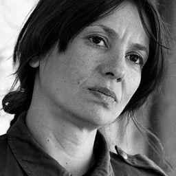 Asja Łamtiugina 飾演 Olecko woman at the meeting