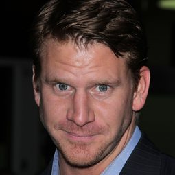 戴許·米霍克 - 羅密歐與茱麗葉演員 飾演Benvolio