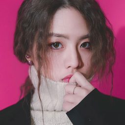 李采妮 飾演 Secretary Judy