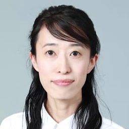 中野麻衣 飾演 