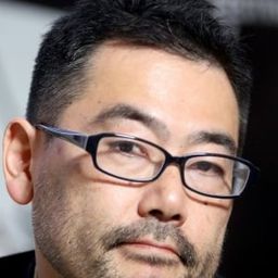 武正晴 - 銃導演