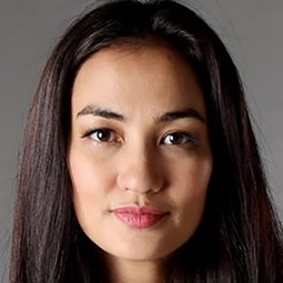 艾蒂卡·哈希荷藍 - 3 Nafas Likas演員 飾演Likas Tarigan