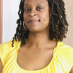 Diana Gaitirira - 年年夏日演員 飾演Waitress