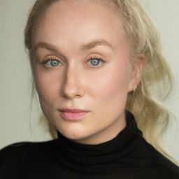 Primrose Bigwood 飾演 Judith