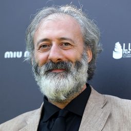 Francesco De Vito - Sacred Heart演員 飾演Antonio, l'autista