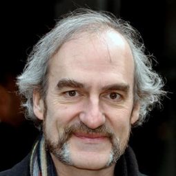 Michel Vuillermoz 飾演 