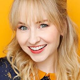 Mary Kate Wiles 飾演 Lily Blush