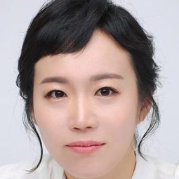 Joo In-young - 分手的決心演員 飾演Caregiver Manager
