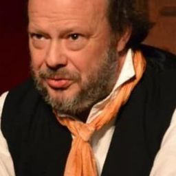 Alain Leclerc - Patchwork Family演員 飾演Le gréviste