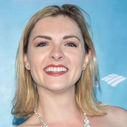 Chantelle Albers 飾演 Melissa White