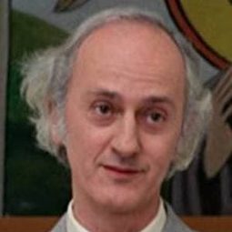 Paolo Paoloni - 聖誕假期 90演員 飾演papà di Eliette