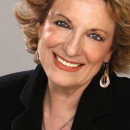 菲奧蕾塔·馬里 飾演 Preside