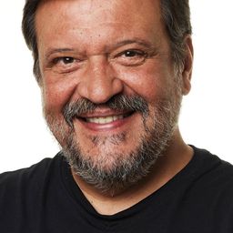 Luís Melo 飾演 Cristo