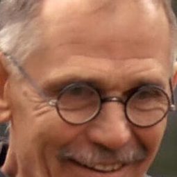 Vladimir Kuznetsov - 人民公僕 2演員 飾演