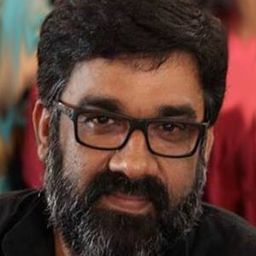 Ranjith 飾演 Advocate General Vijaya Mohan