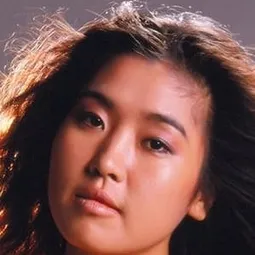 金富善 飾演 Madam