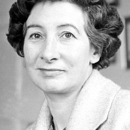 Marie Kean 飾演 Marion Fairweather