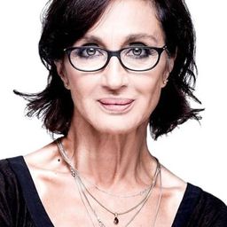 Sílvia Munt 飾演 Palmira