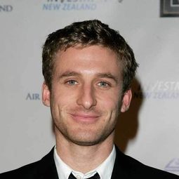 Dean O'Gorman 飾演 Fili
