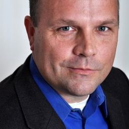 Keith Johnson 飾演 Fat Man