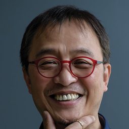 Choi Jong-tae 飾演 Self