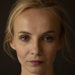 Jana Plodková 飾演 (voice)