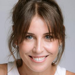 Ruth Llopis 飾演 Patricia