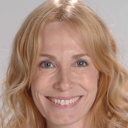 葛蘿莉亞·卡拉 飾演 Miriam