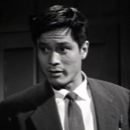 深江章喜 - ピラニア軍団　ダボシャツの天演員 飾演