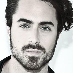 Nico Archambault 飾演 Jesse