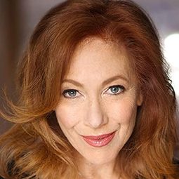 Lisa London - 神聖的恐懼演員 飾演Janice