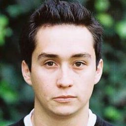 傑瑞米·弗利 飾演 Graham Wando