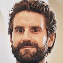 格力哥路迪 飾演 Pierrick