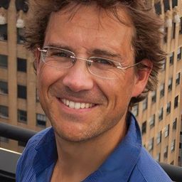 Fredi Devas - Antarctica導演