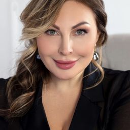 Natalya Bochkaryova 飾演 