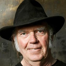 尼爾·楊 - 峽谷中的回音演員 飾演Self