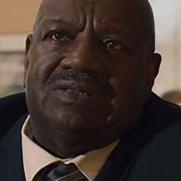 Helmar Augustus Cooper 飾演 Joseph Williams