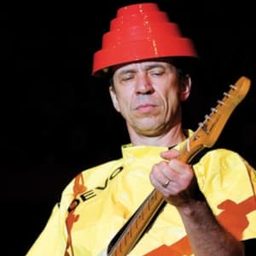 羅伯馬瑟柏 飾演 Self [DEVO]