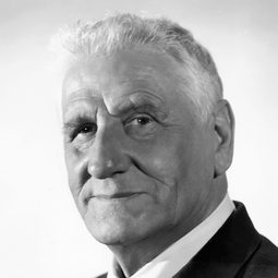 Finlay Currie 飾演 Balthasar