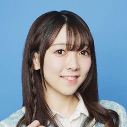 西尾 晴香 飾演 Nanami Hiromachi (voice)