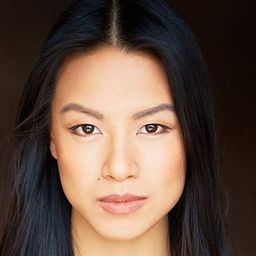 Ann Truong 飾演 Tha