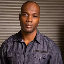 Hiram A. Murray 飾演 Private John Cain