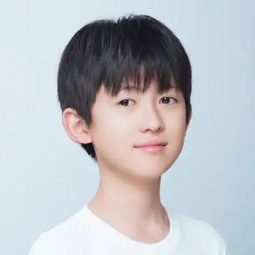 盛中瑋 飾演 Zhang Xiaofan as a child