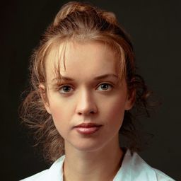 Viktoriya Runtsova 飾演 Nevesta