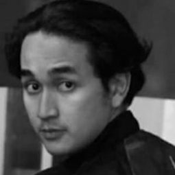 Gerald Abdullah 飾演 Firman