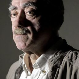 Bernard Pruvost 飾演 Van der Weyden